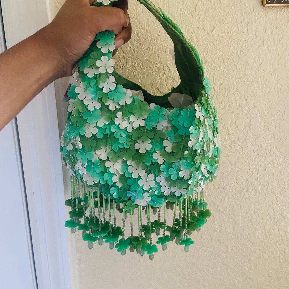 Viral Made in India Green Beaded Floral Handbag -- NWT - Picture 8 of 9